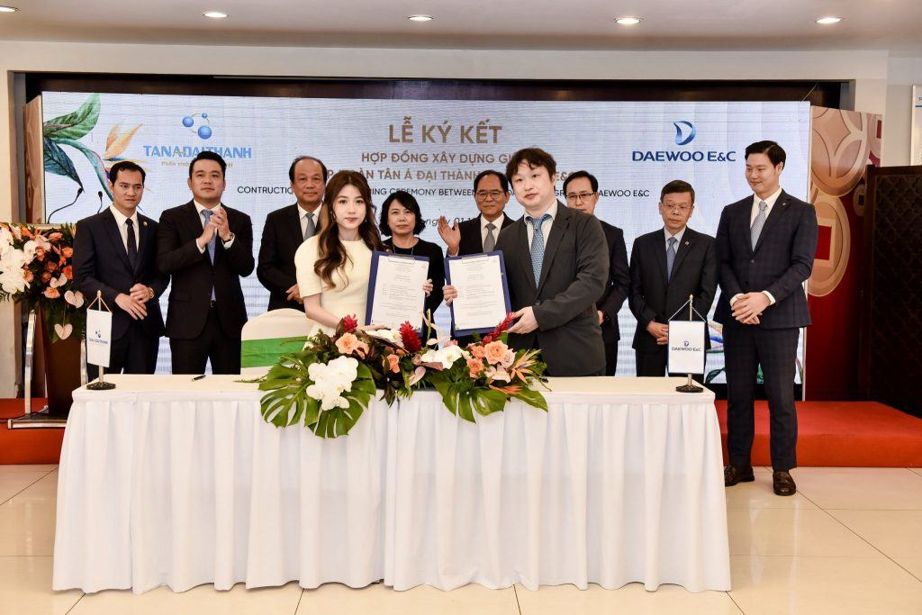 Tập đoàn Tân Á Đại Thành và Daewoo E&C ký hợp tác xây dựng “công viên ánh sáng” tại Meyhomes Capital Phú Quốc
